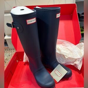 Hunter Navy Tall Rain Boots